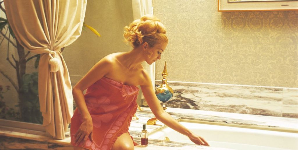 Don’t Take Another Bubble Bath Until You Get One Of These Bath Trays