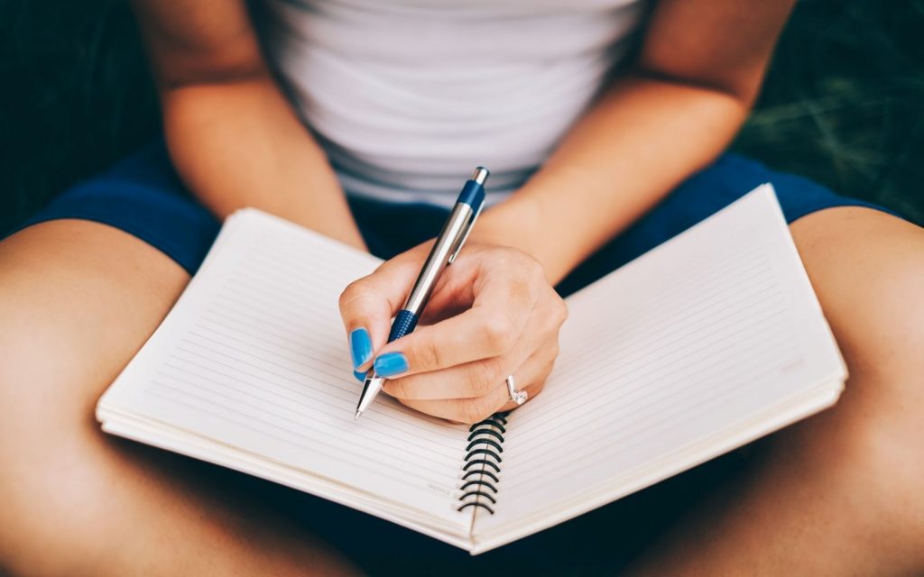 25 New Year’s Resolution Ideas For 2021