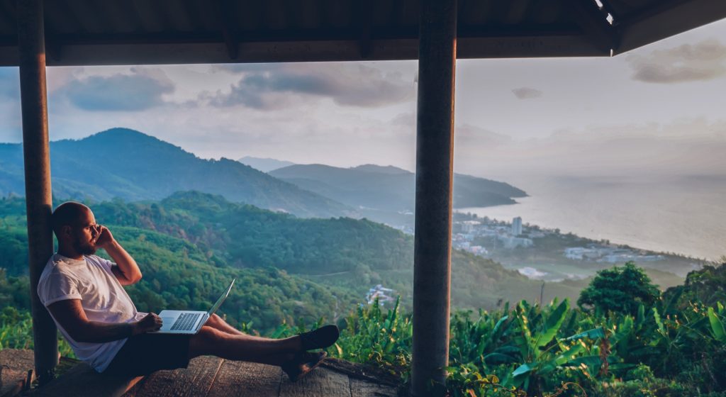How To Find Virtual Assistant Jobs: Work Online, From Anywhere