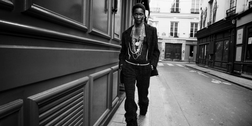 Chanel Fall-Winter 2021 Runway Show