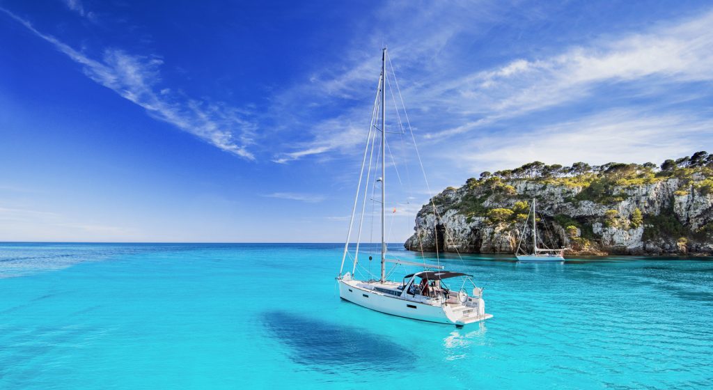 Living In A Sailboat: An Insider’s Guide To Sailboat Life